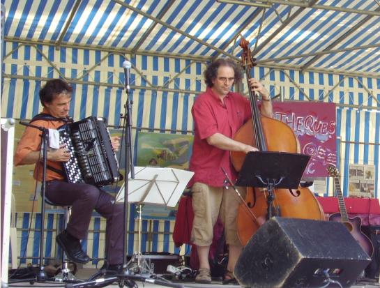 Appelez une orchestre de variété pour vos festivités